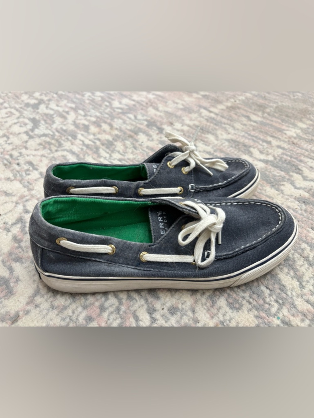 Sperry Men’s Navy Canvas Boat Shoes with White Laces - Mens size 7.5